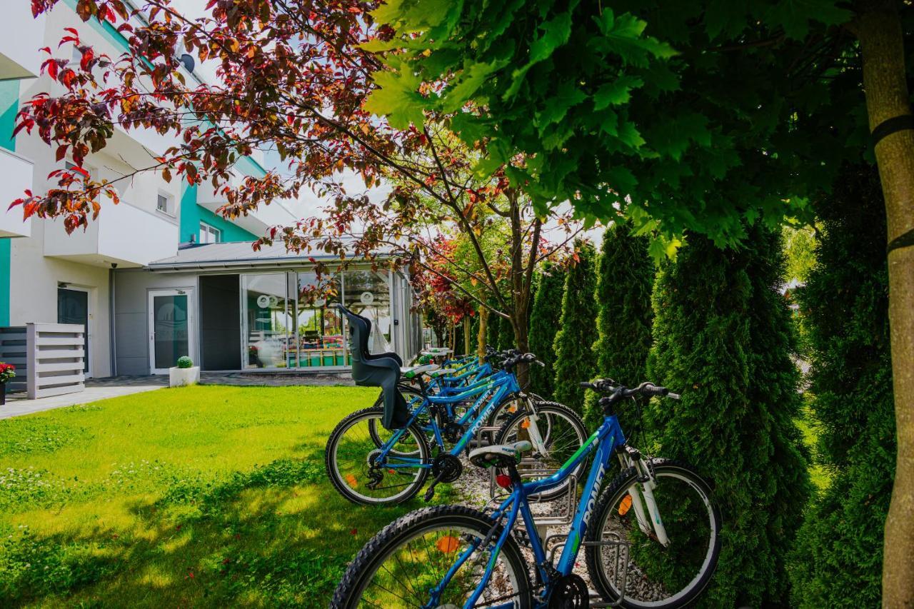 Ośrodek Sea Star Premium Hotel Sarbinowo Bagian luar foto