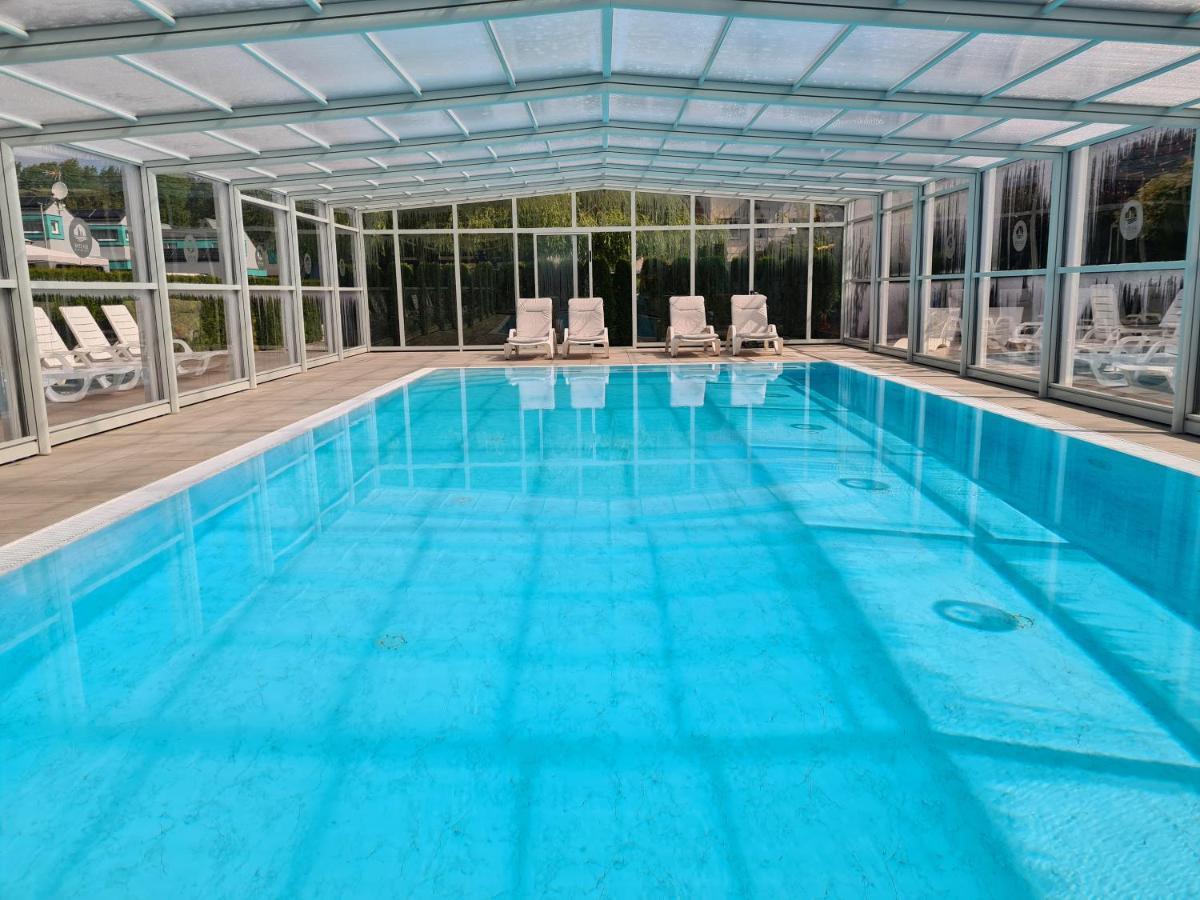 Ośrodek Sea Star Premium Hotel Sarbinowo Bagian luar foto
