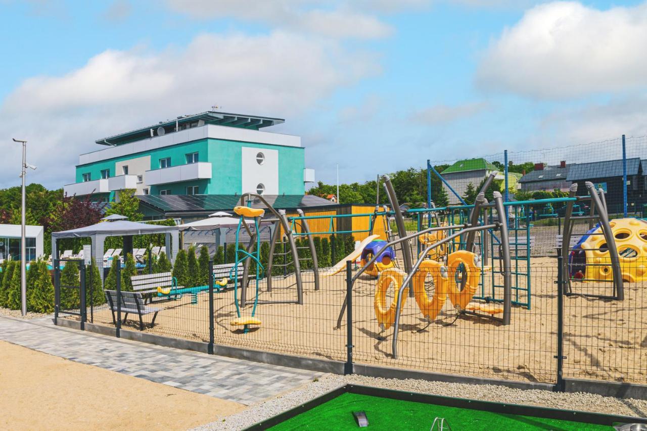 Ośrodek Sea Star Premium Hotel Sarbinowo Bagian luar foto