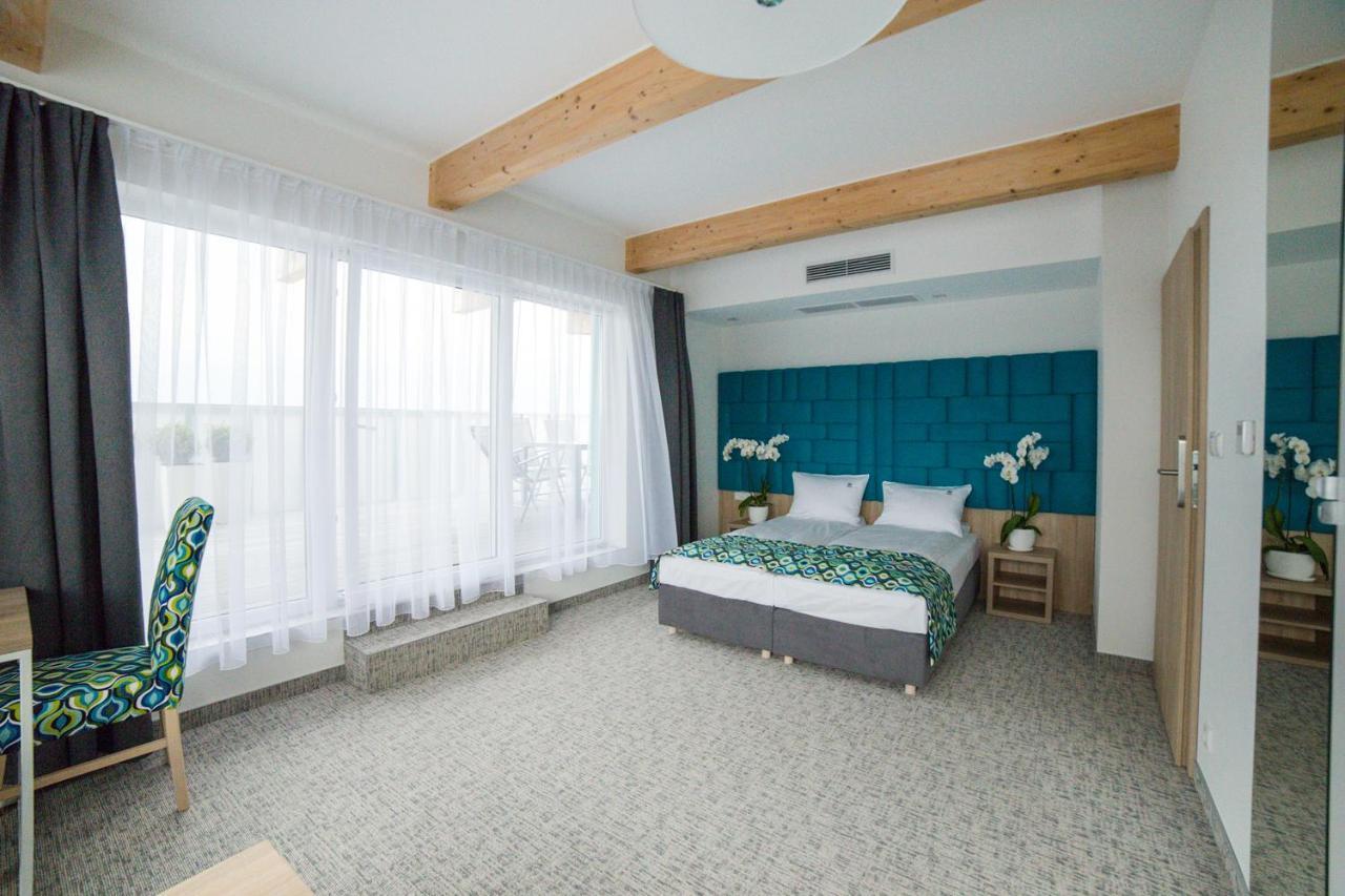 Ośrodek Sea Star Premium Hotel Sarbinowo Bagian luar foto